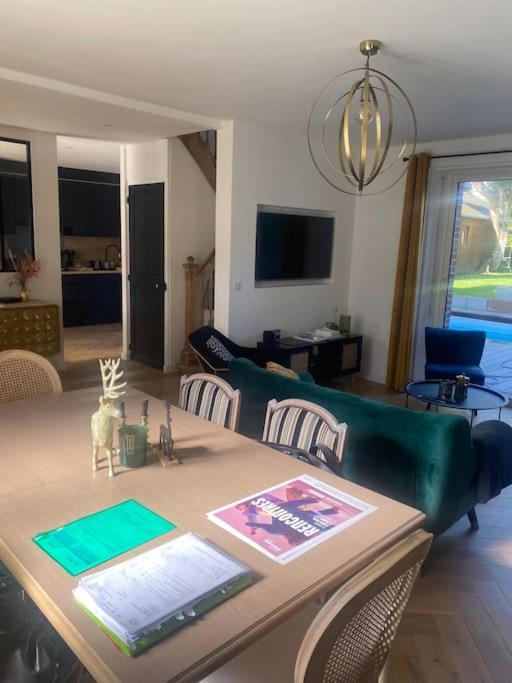 Maison De Avec Piscine Hébergement de vacances Saint-Malo